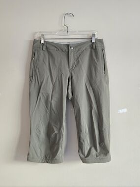 Rei Womens Nylon Convertible Capri Pants Size 6 Olive